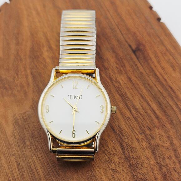Time Women's Gold Tone Pull On Stretch Watch Simple Contemporary Casual Everyday - Picture 4 of 7
